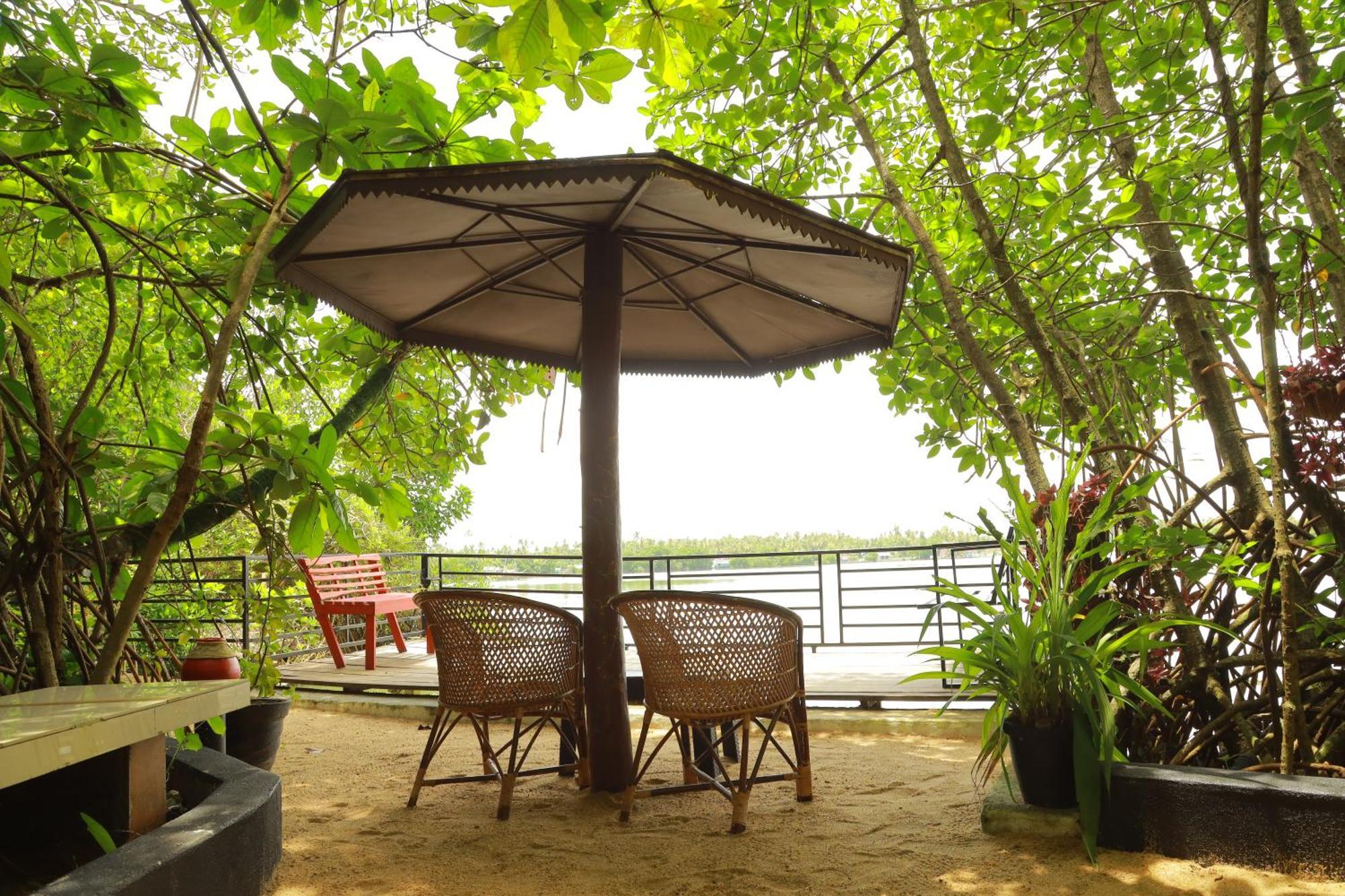 Lakefront Beach Homes Cherai Beach Exterior foto